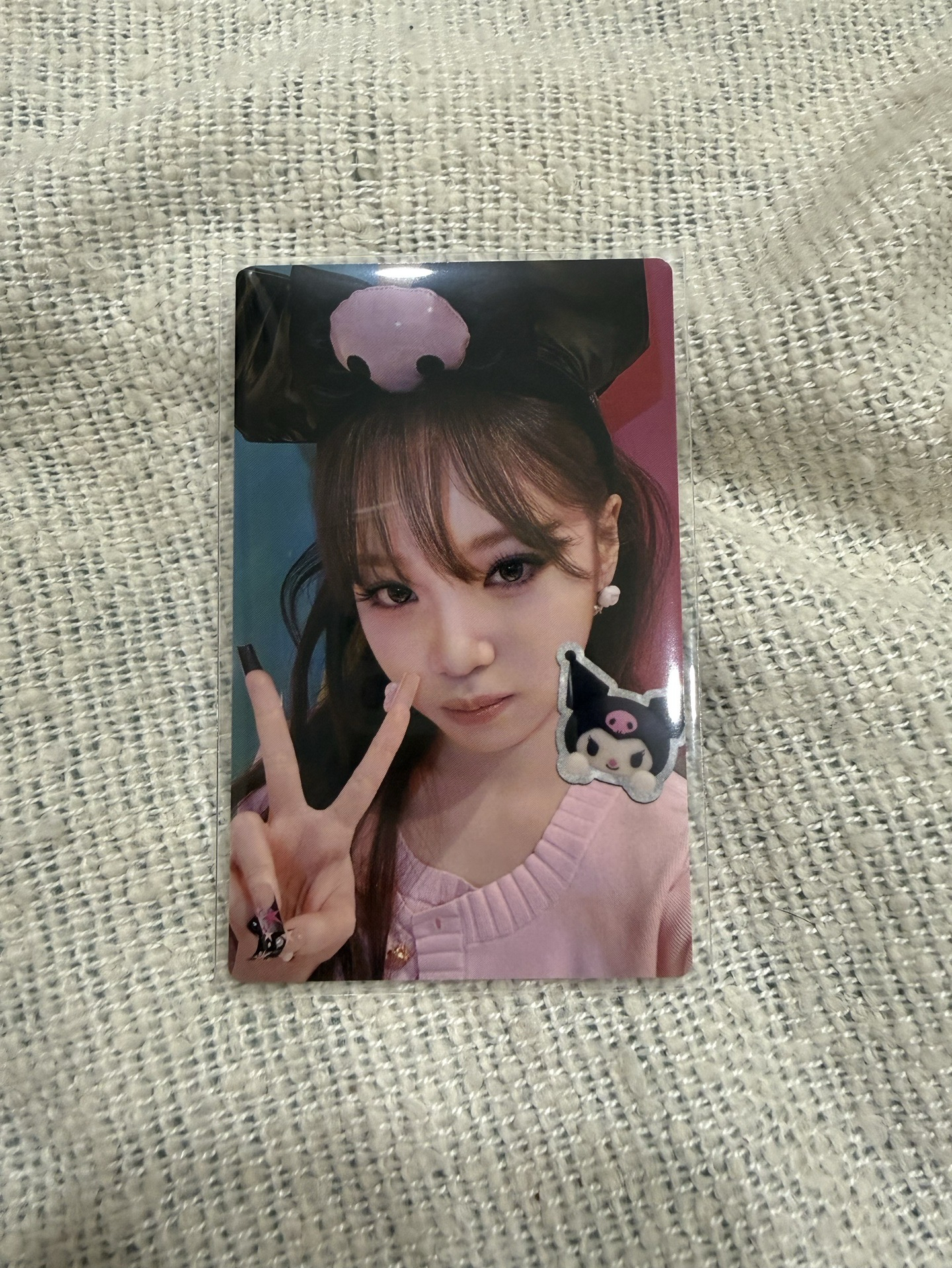 LE SSERAFIM 采源 三麗鷗聯名卡+空專