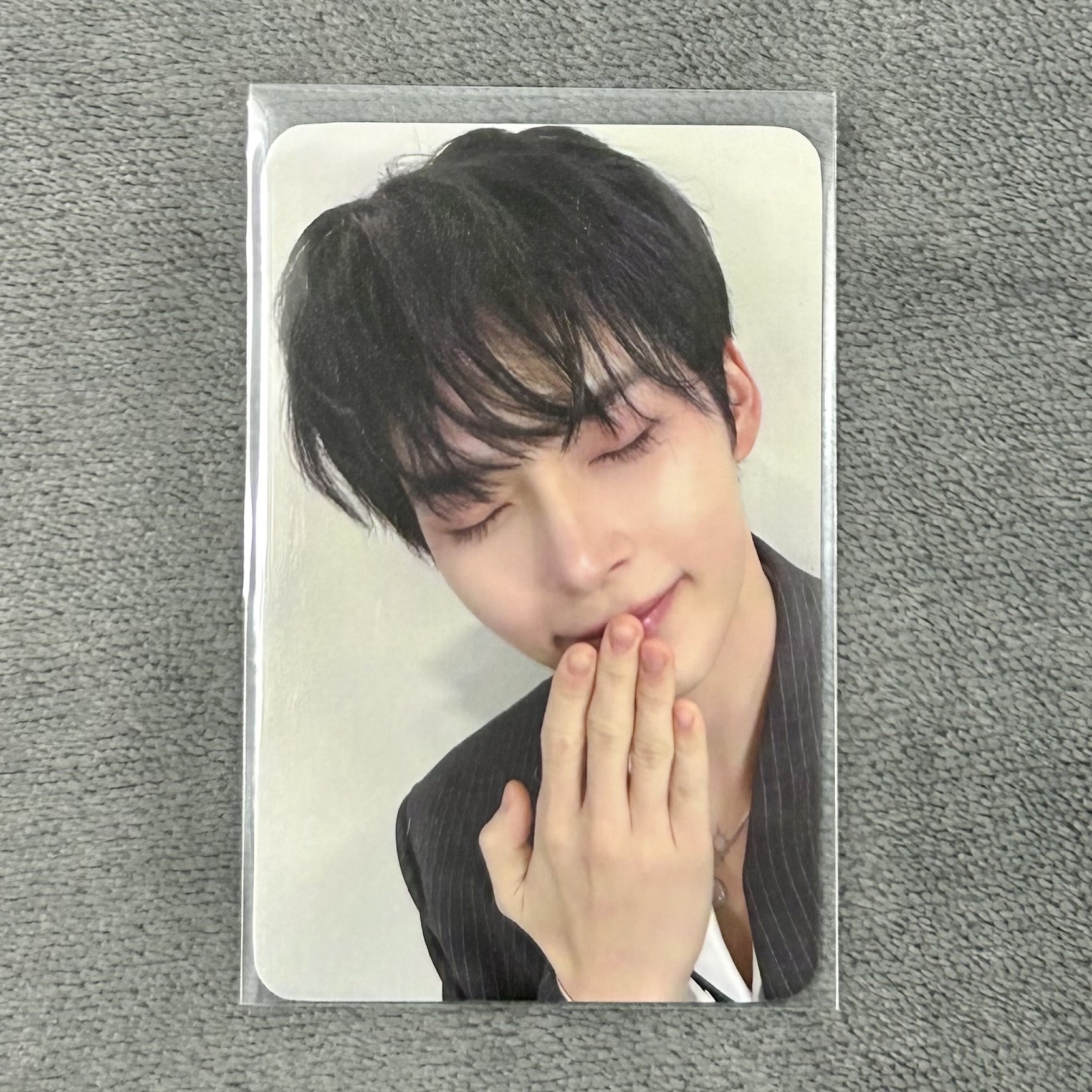 ZB1 成韓彬 迷五wm2.0捂嘴笑ver.