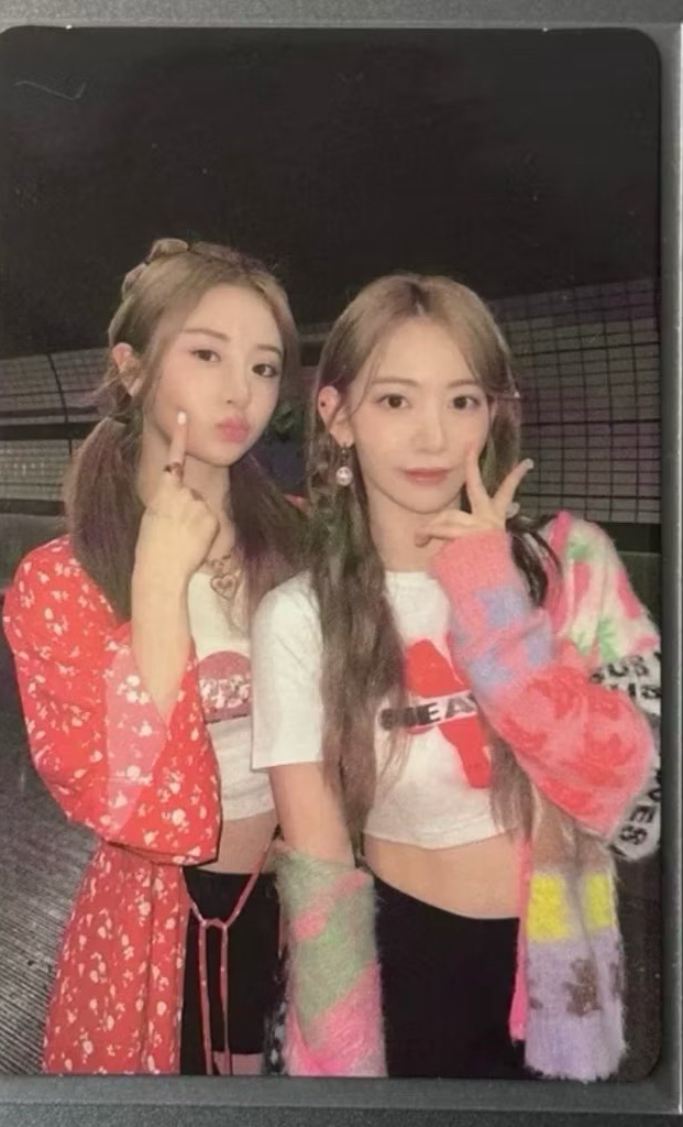 LE SSERAFIM 迷你二輯 ANTIFRAGILE 專輯 compact  雙人卡 SAKURA 櫻花 允真