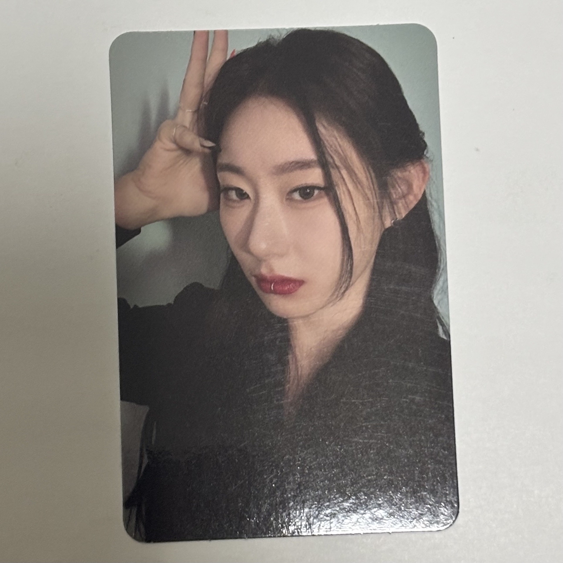 Chaeryeong Cheshire 特別版專卡｜西裝領