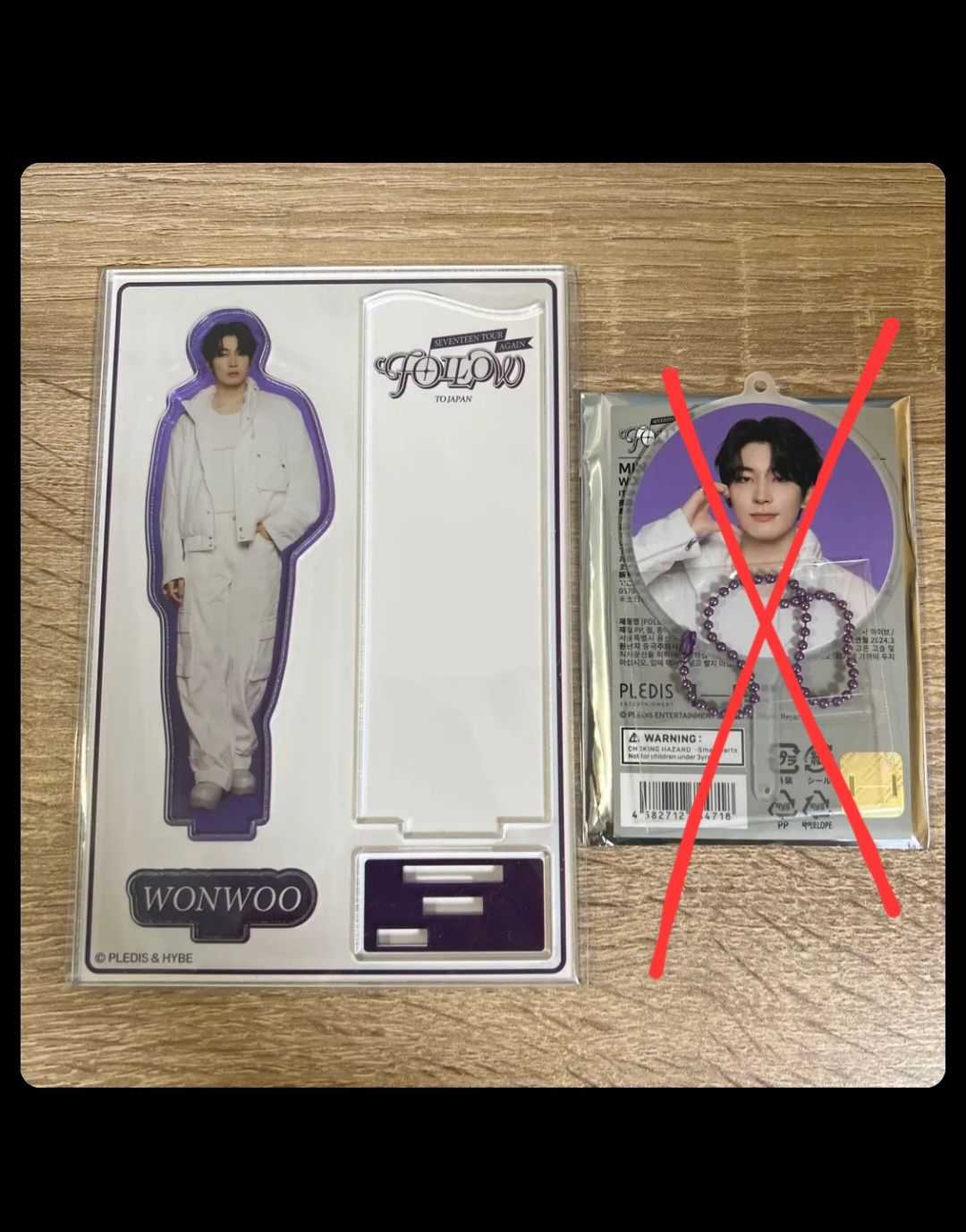 Follow Again JP 圓佑立牌