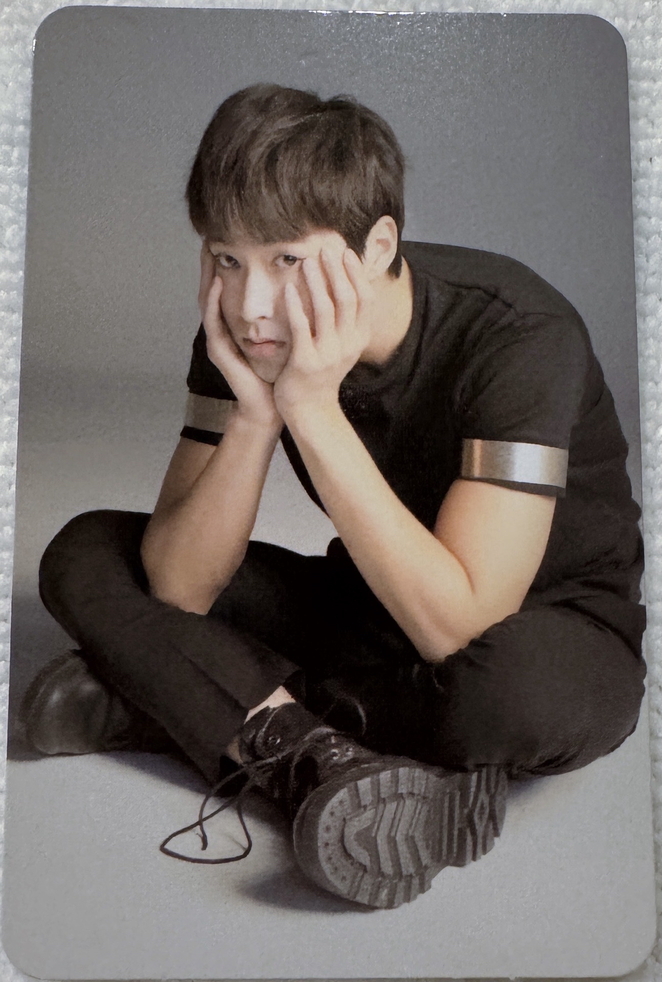 KEEP YOUR HEAD DOWN允浩專卡