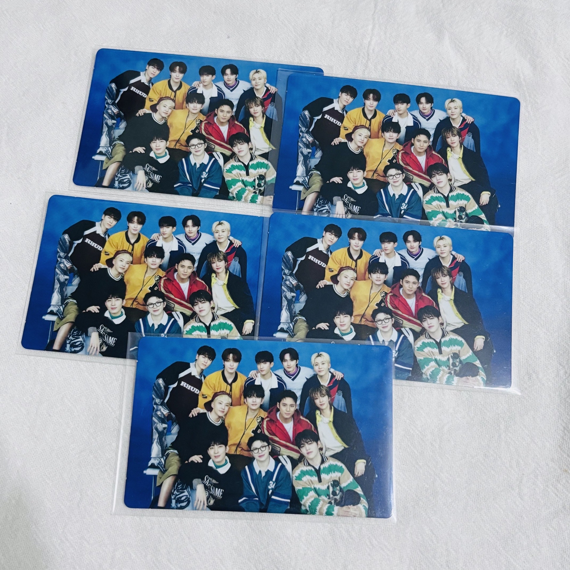 SEVENTEEN 2025 克拉島 團體隨機卡