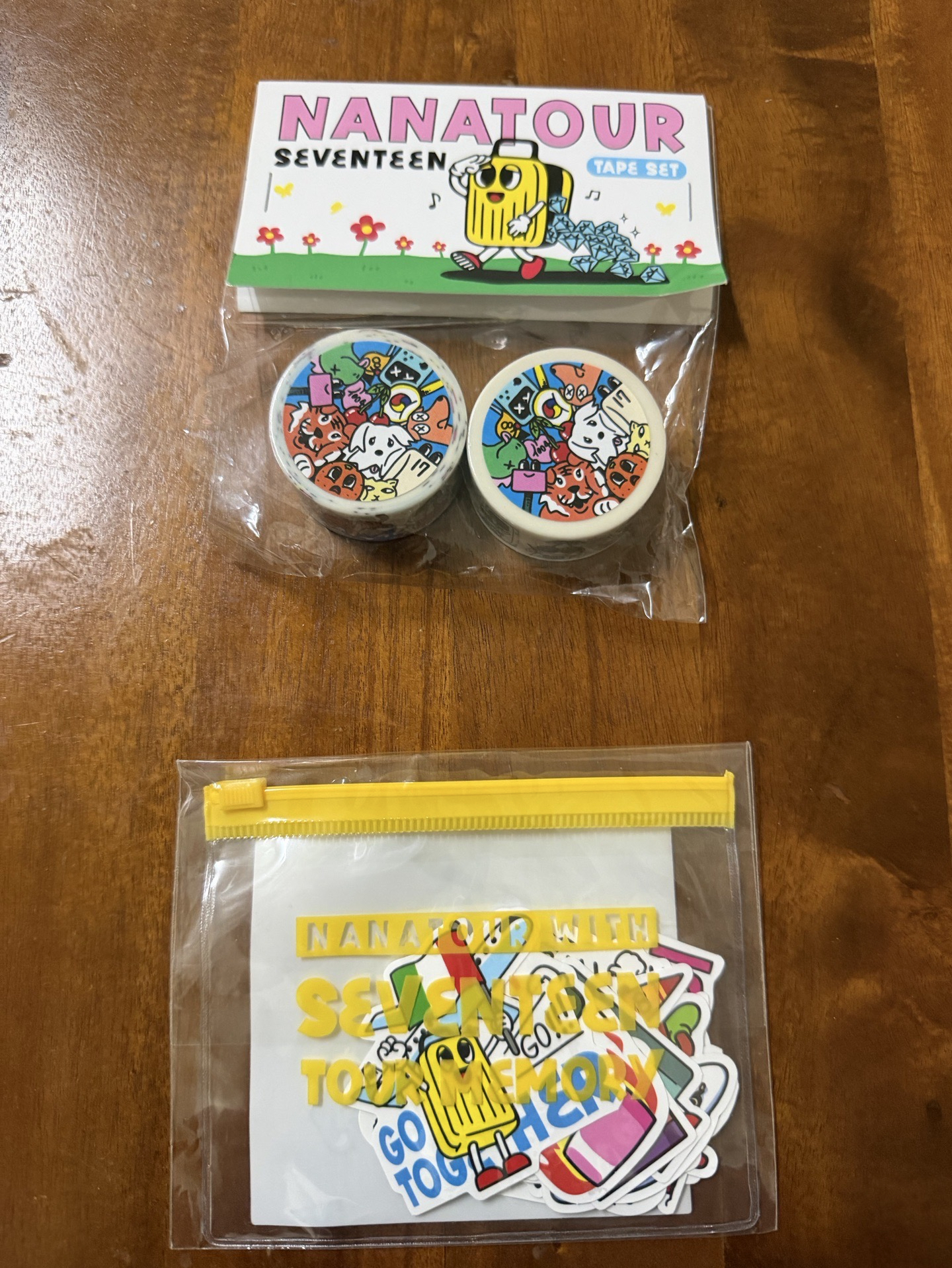 NANA TOUR 紙膠帶和貼紙