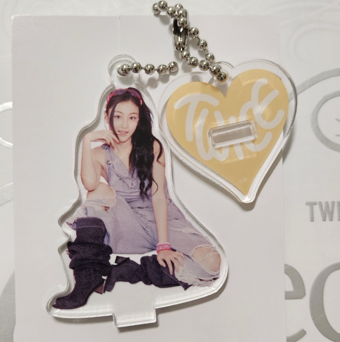 子瑜和志效六巡日本場立牌吊飾