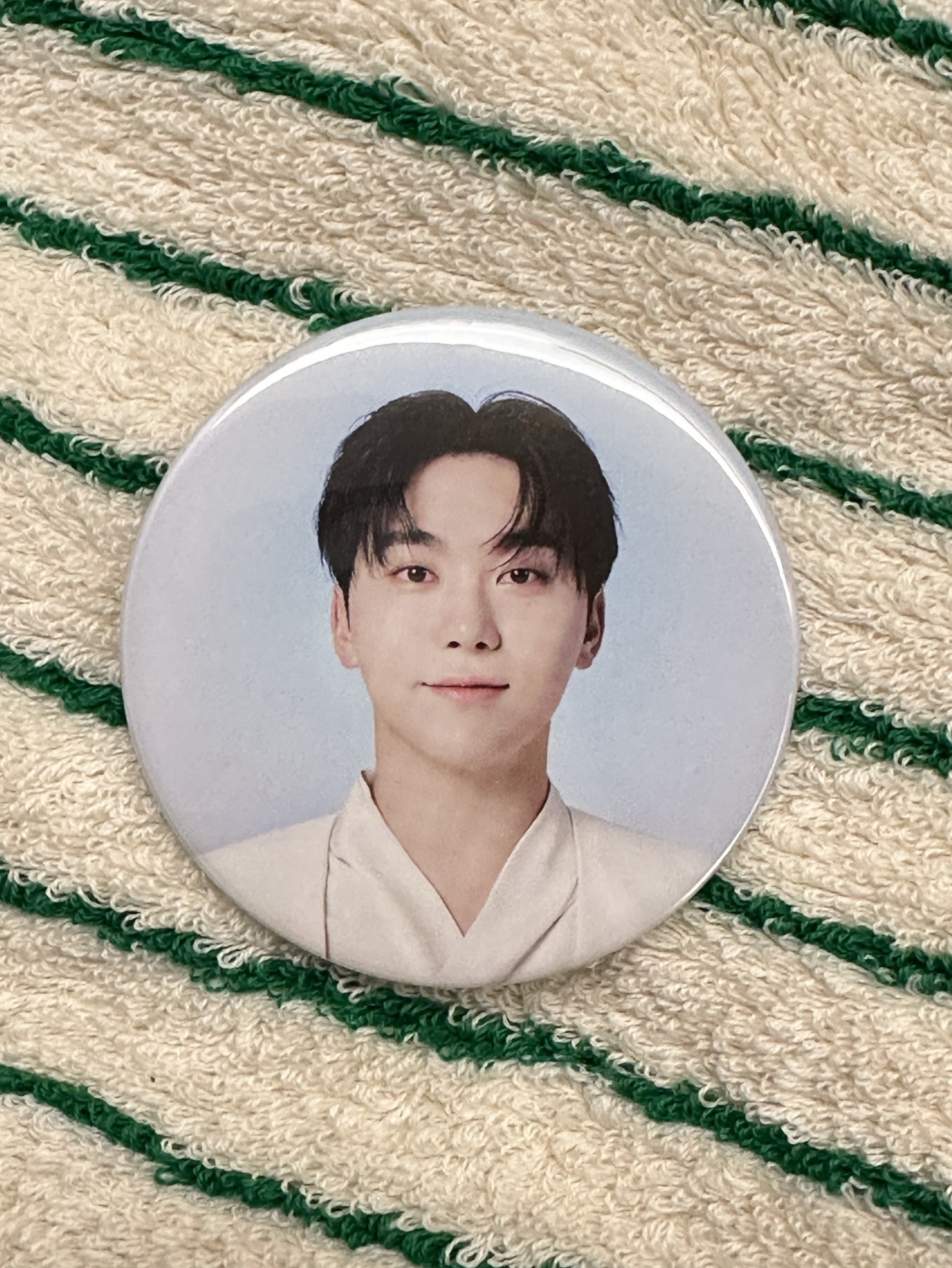 夫勝寛 Seungkwan New新巡徽章