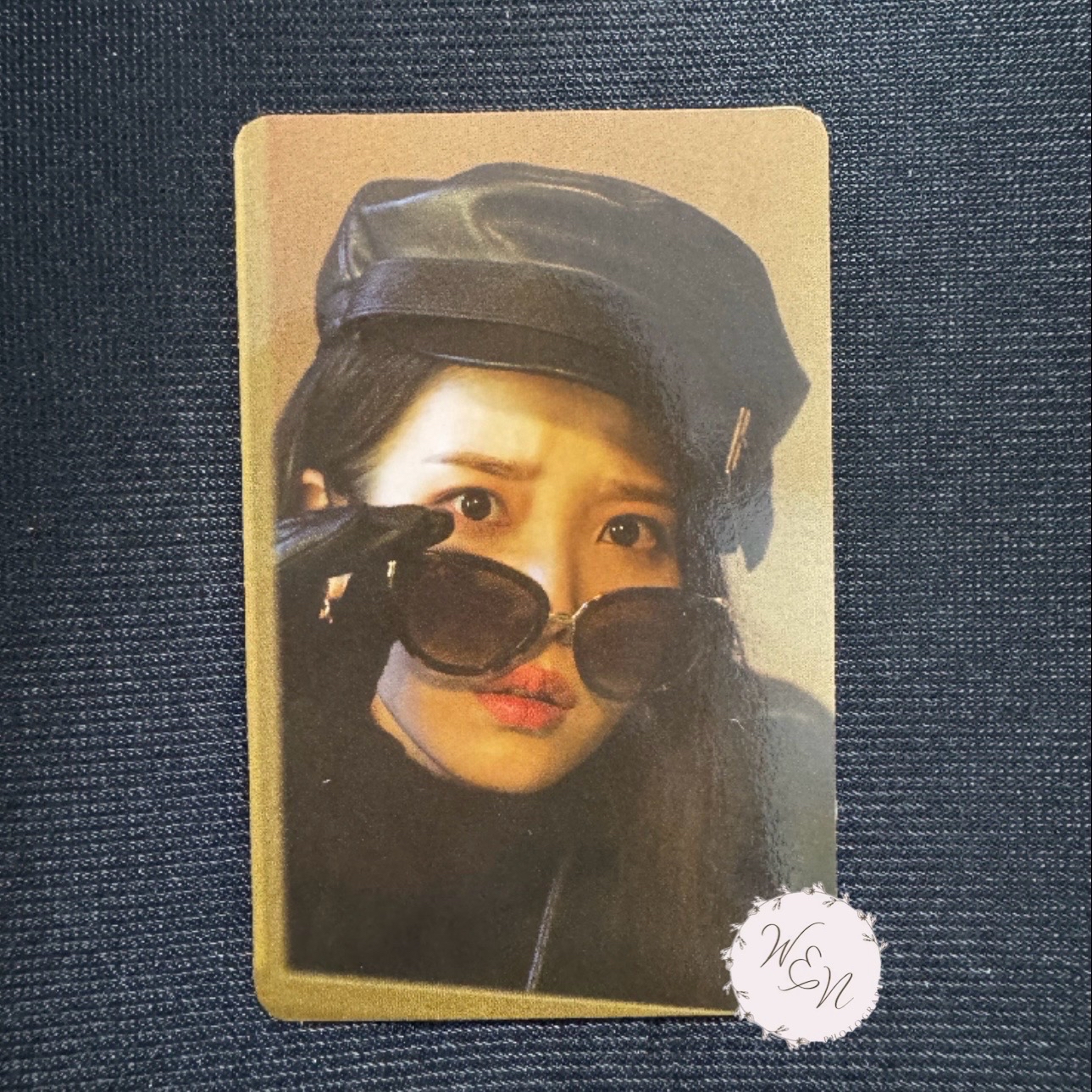 IU 李知恩 2021 Celebrity 鐵盒小卡