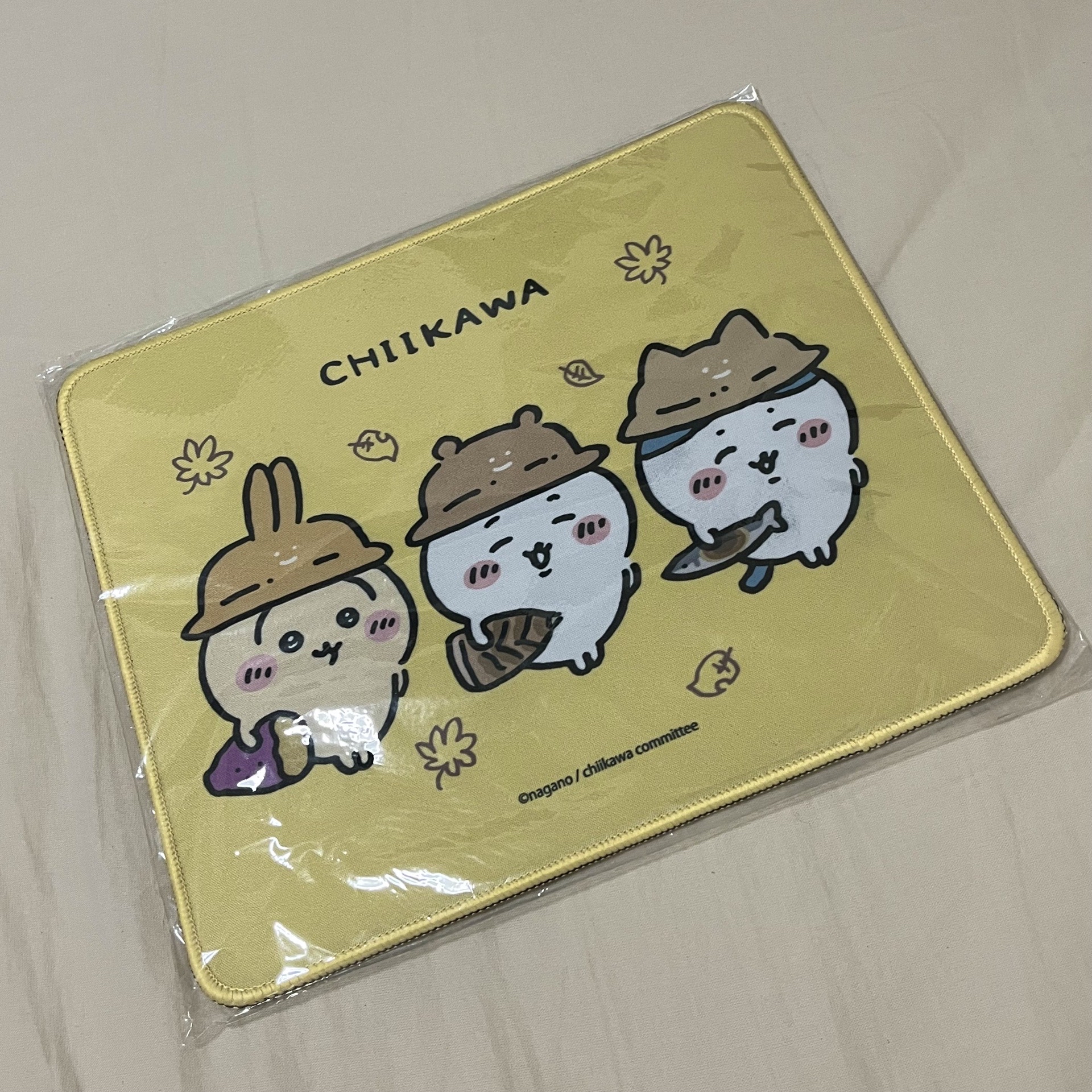 吉伊卡哇 Chiikawa ちいかわ 滑鼠墊 採集中 ₍ᐢ⸝⸝⸝o̶̶̷̅ .̫ o̶̶̷̅⸝⸝⸝ᐢ₎