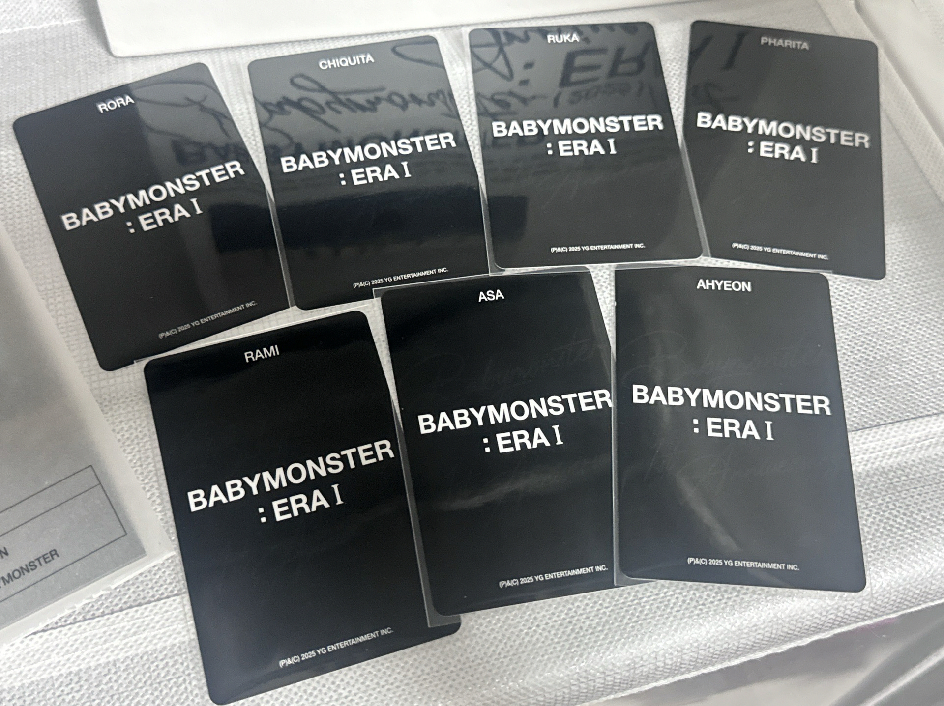 😈寶怪一週年寫真書 