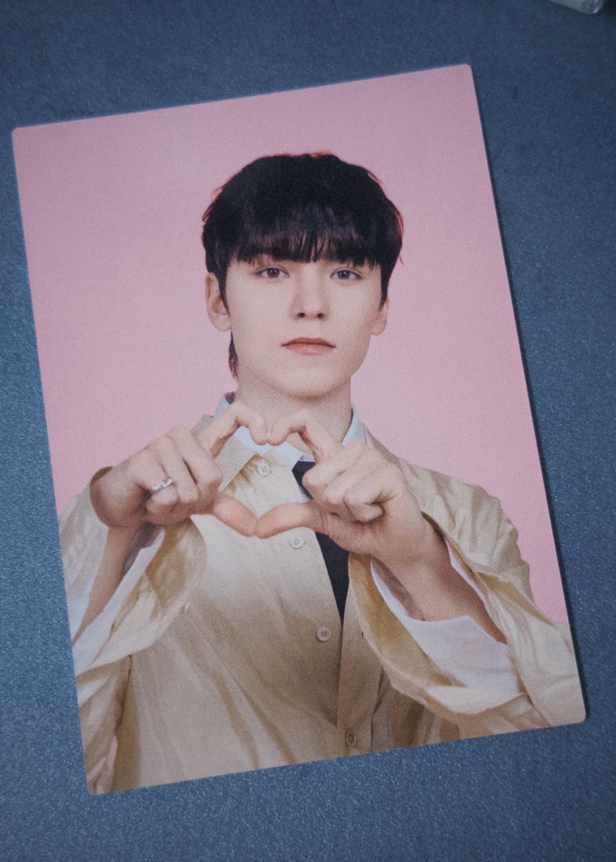 25’Holiday Vernon隨機卡71