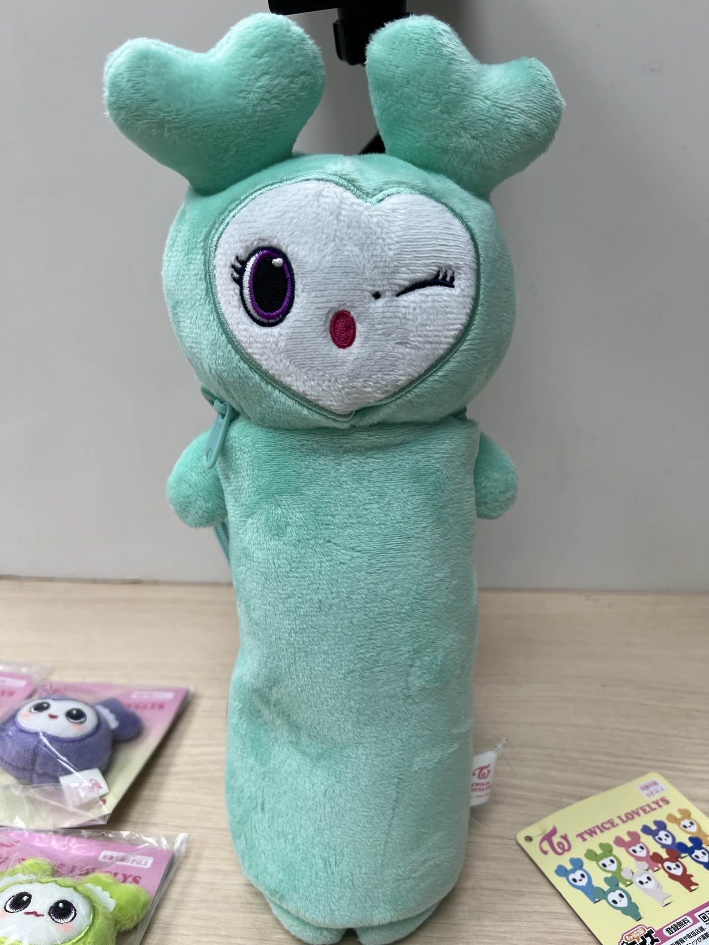 Twice Mina lovely 寶特瓶包 娃包