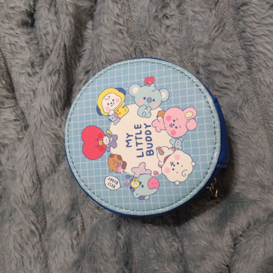 小包 內有使用痕跡