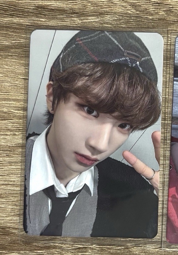 HOW? 愛豆驛站 2.0 簽售卡 6