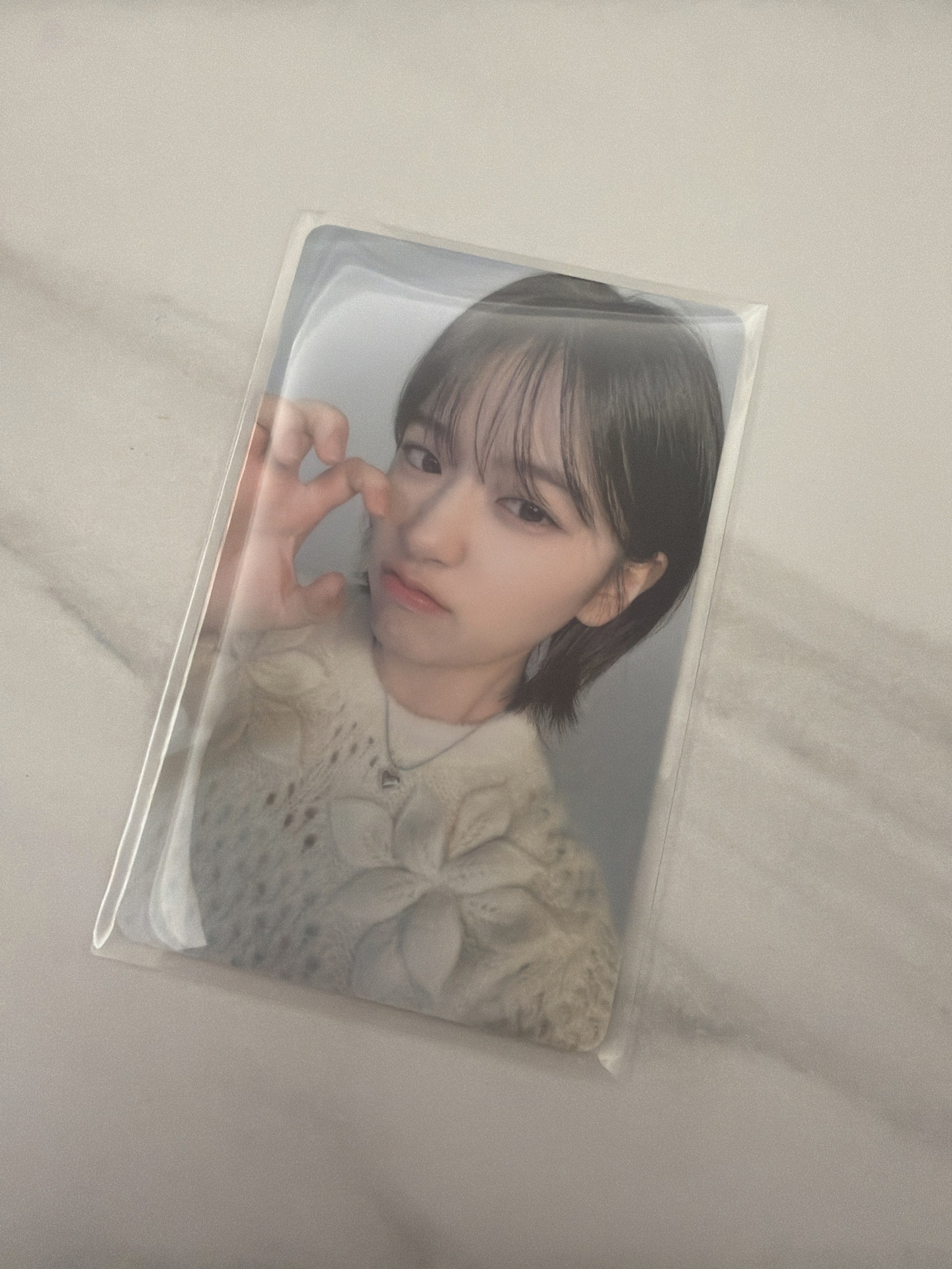 安俞真 披薩 代言卡