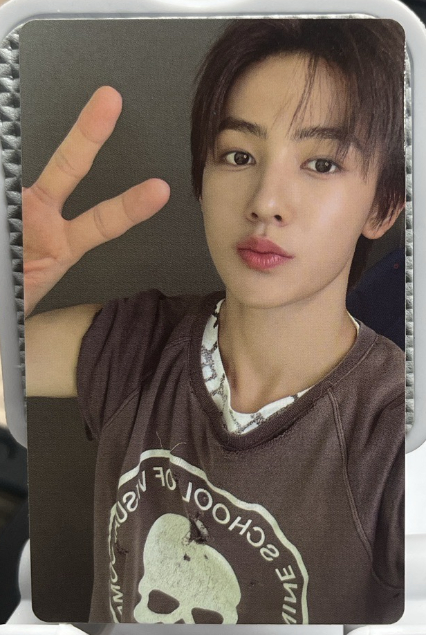 迷一 wvs 末場 簽售卡 嚴成玹の