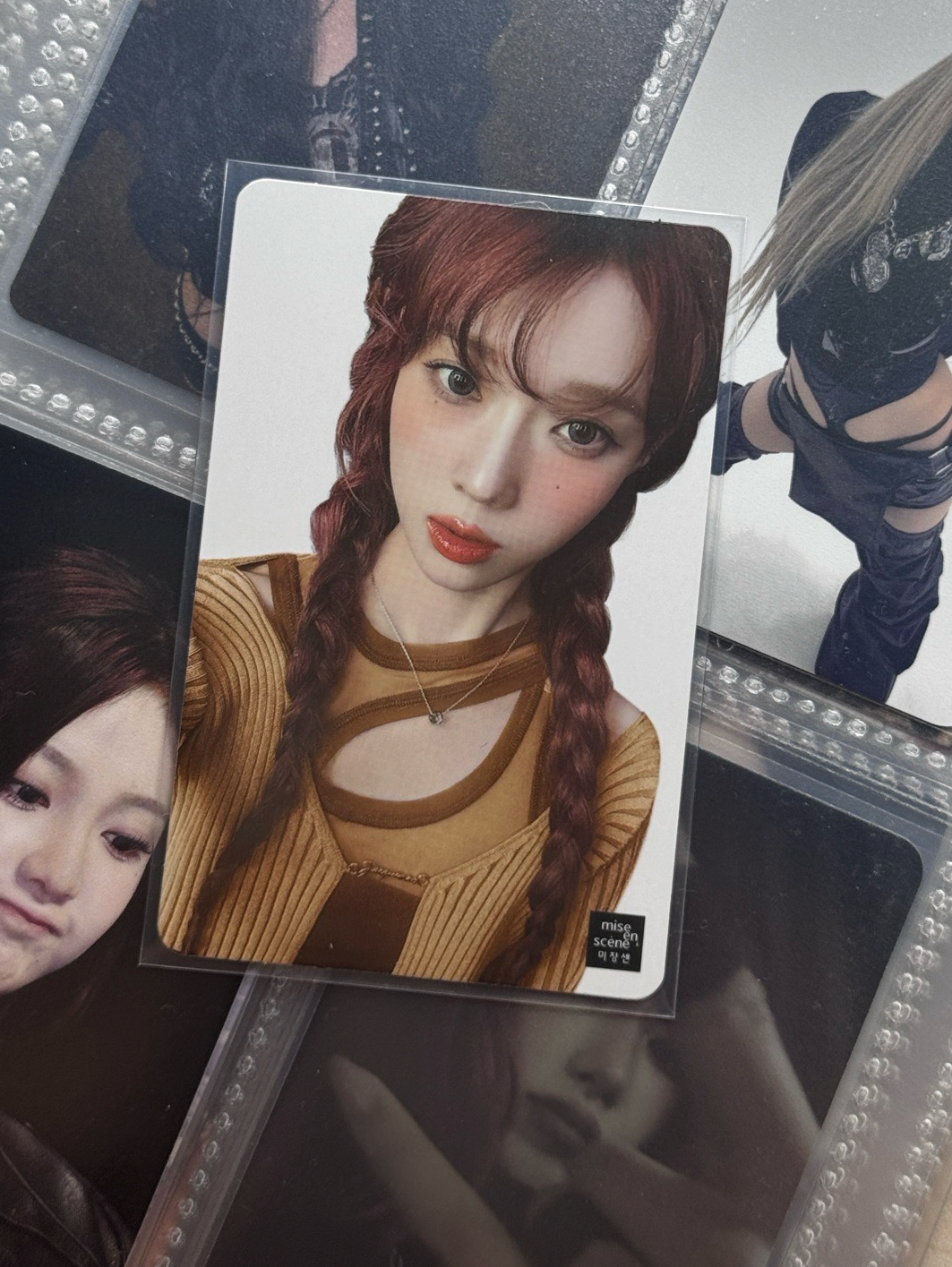 媚尚萱染髮劑代言卡冬