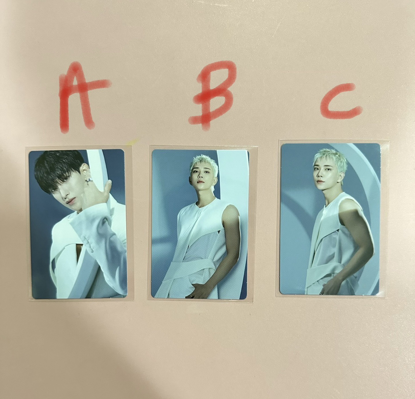 碩，秀 new 卡包卡