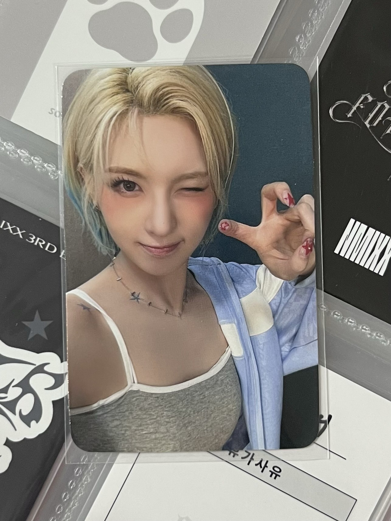 💫 NMIXX SW裴 微卡膜瑕