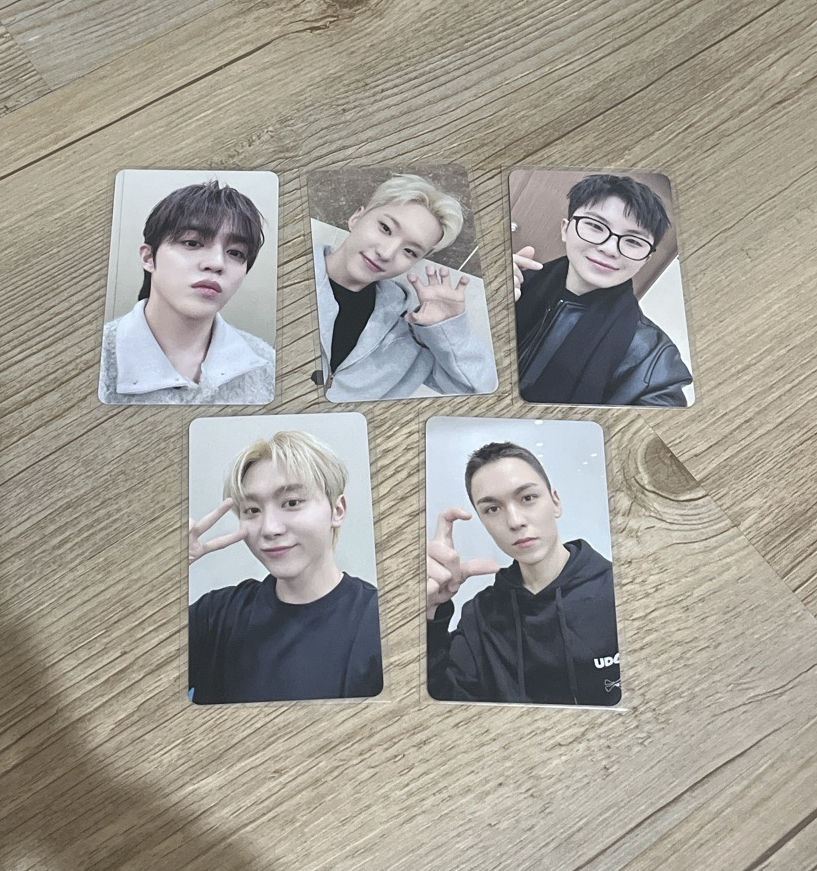 SEVENTEEN 10週年集章卡