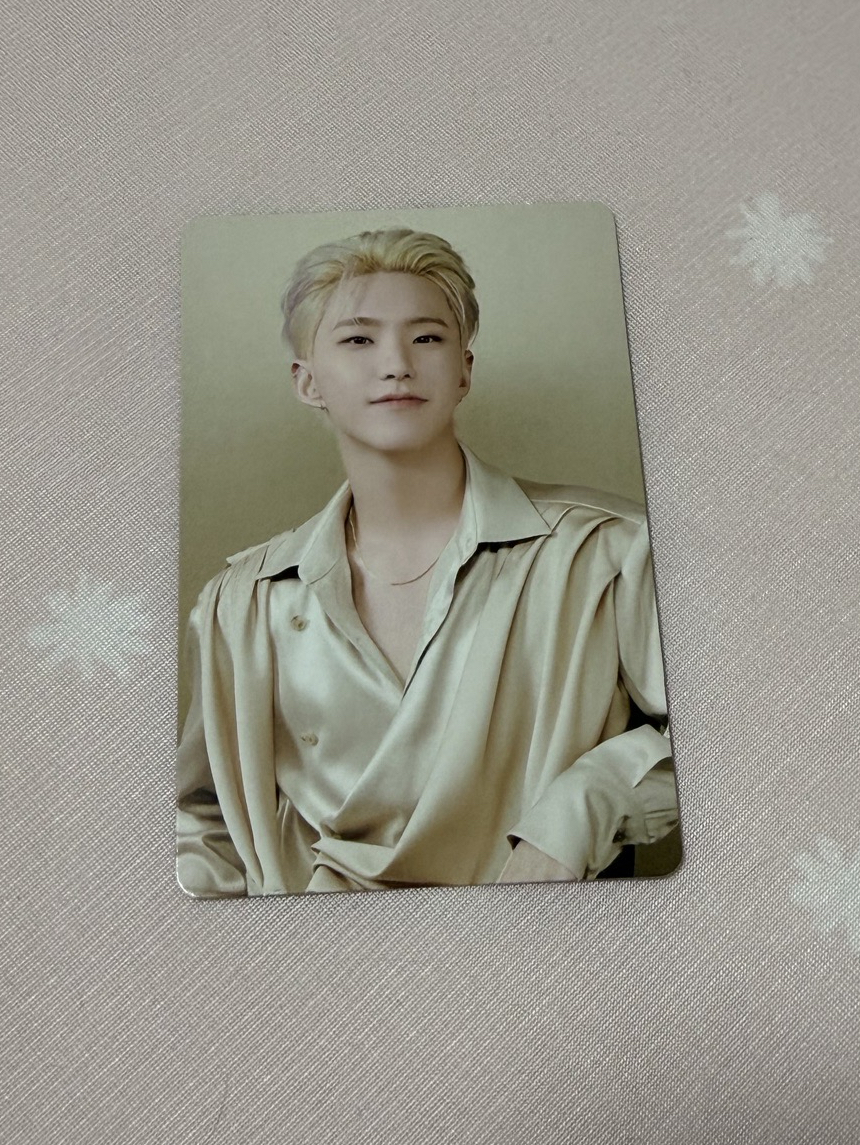 Right Here卡包隨機卡