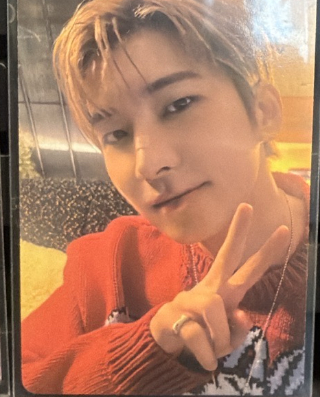 2025D社雜誌卡 圓佑