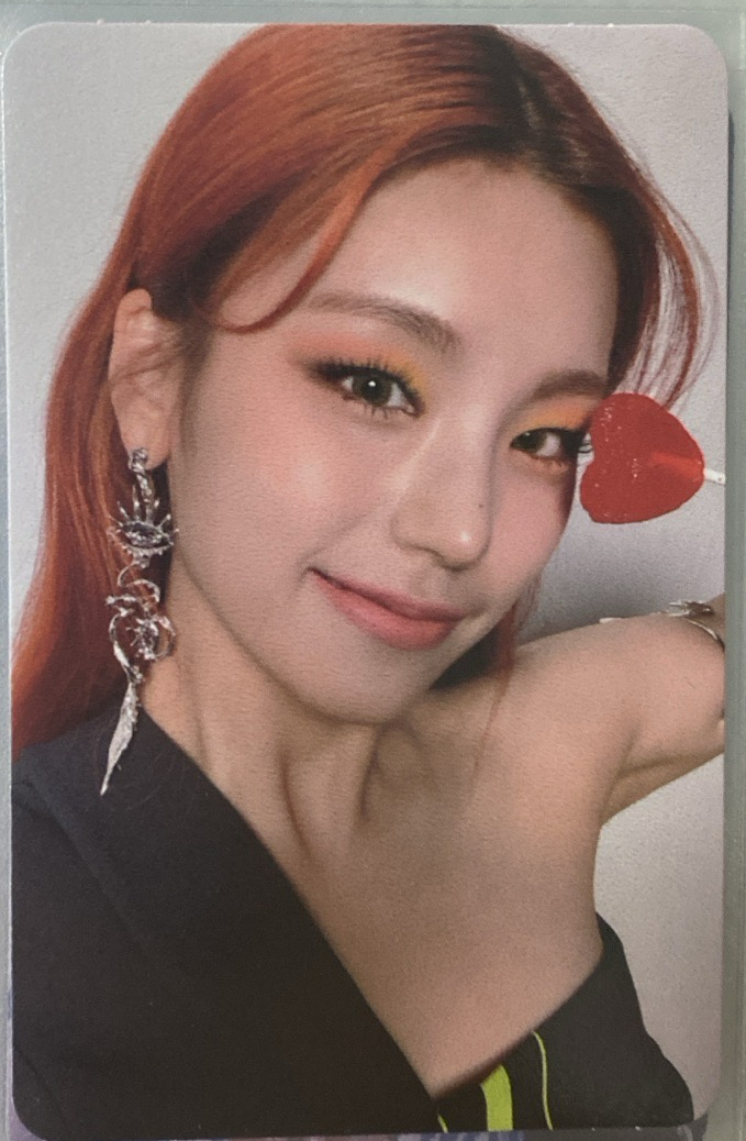 GUESS WHO 禮志專卡 