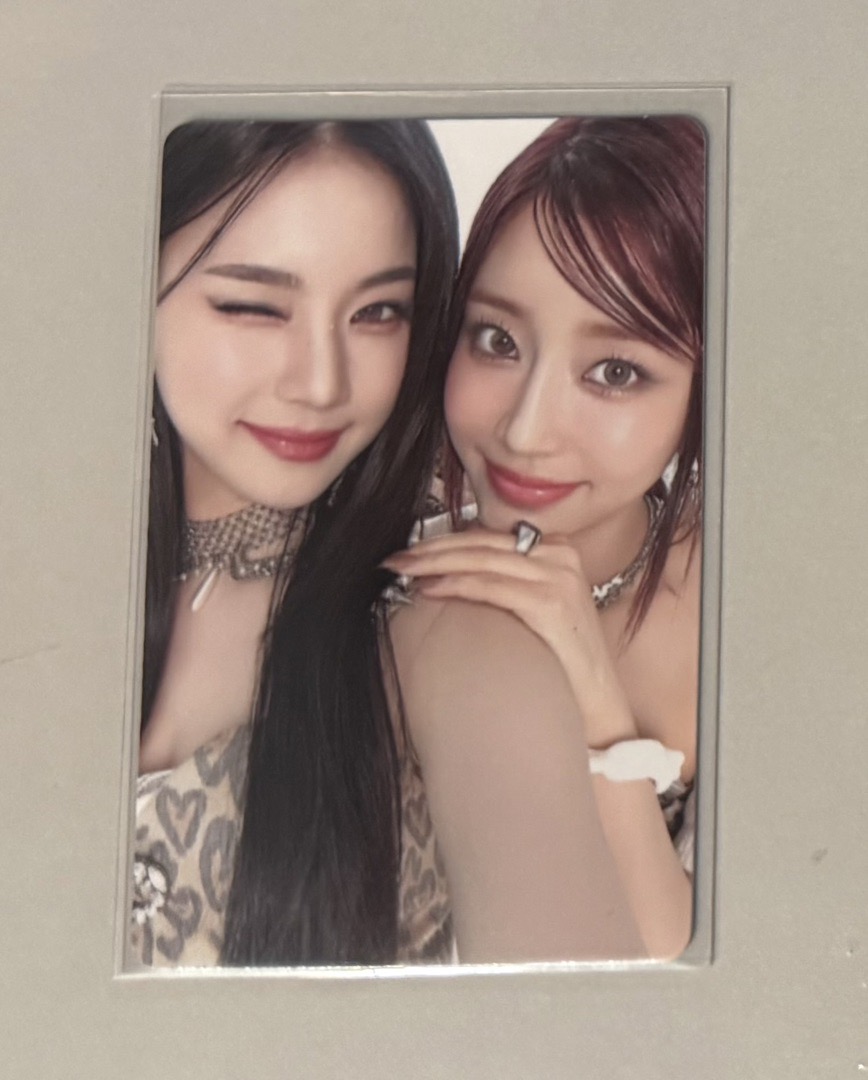 STAYC 正規一 珉莎 雙人專卡