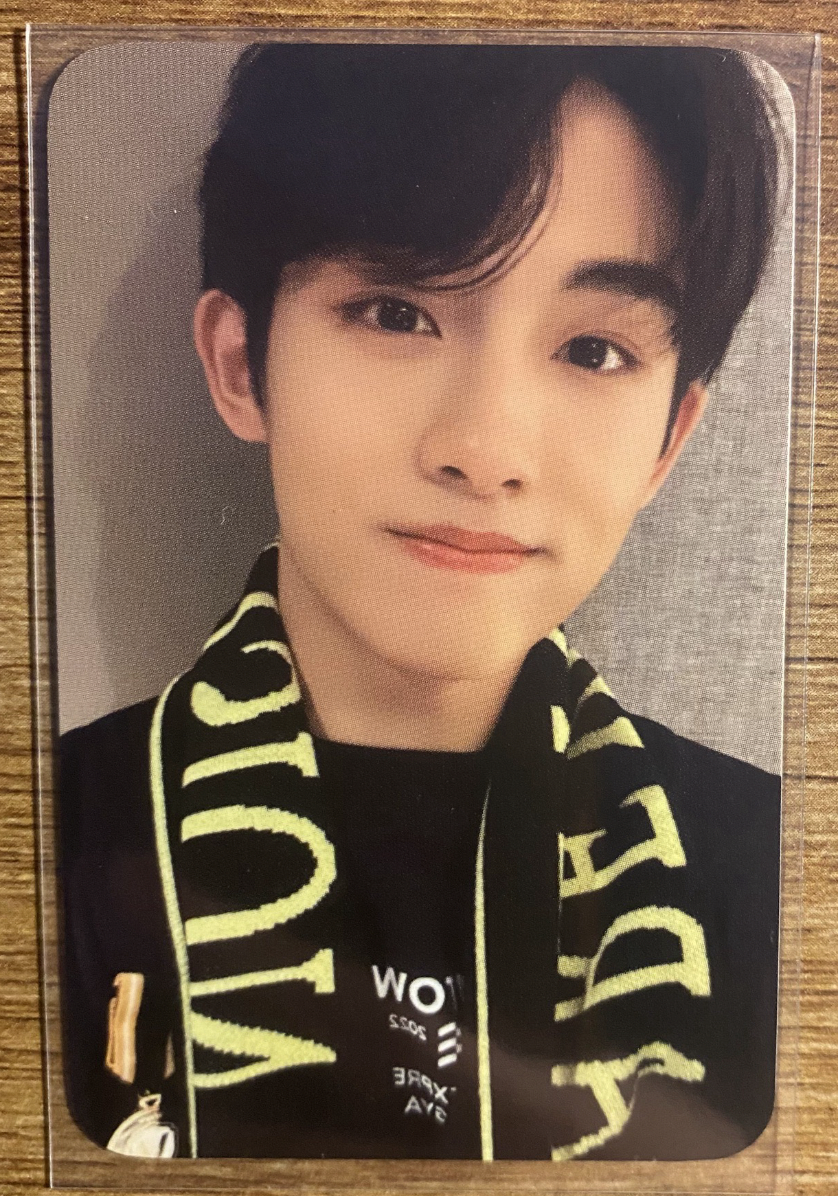 徽章昀（要多帶100元小卡）