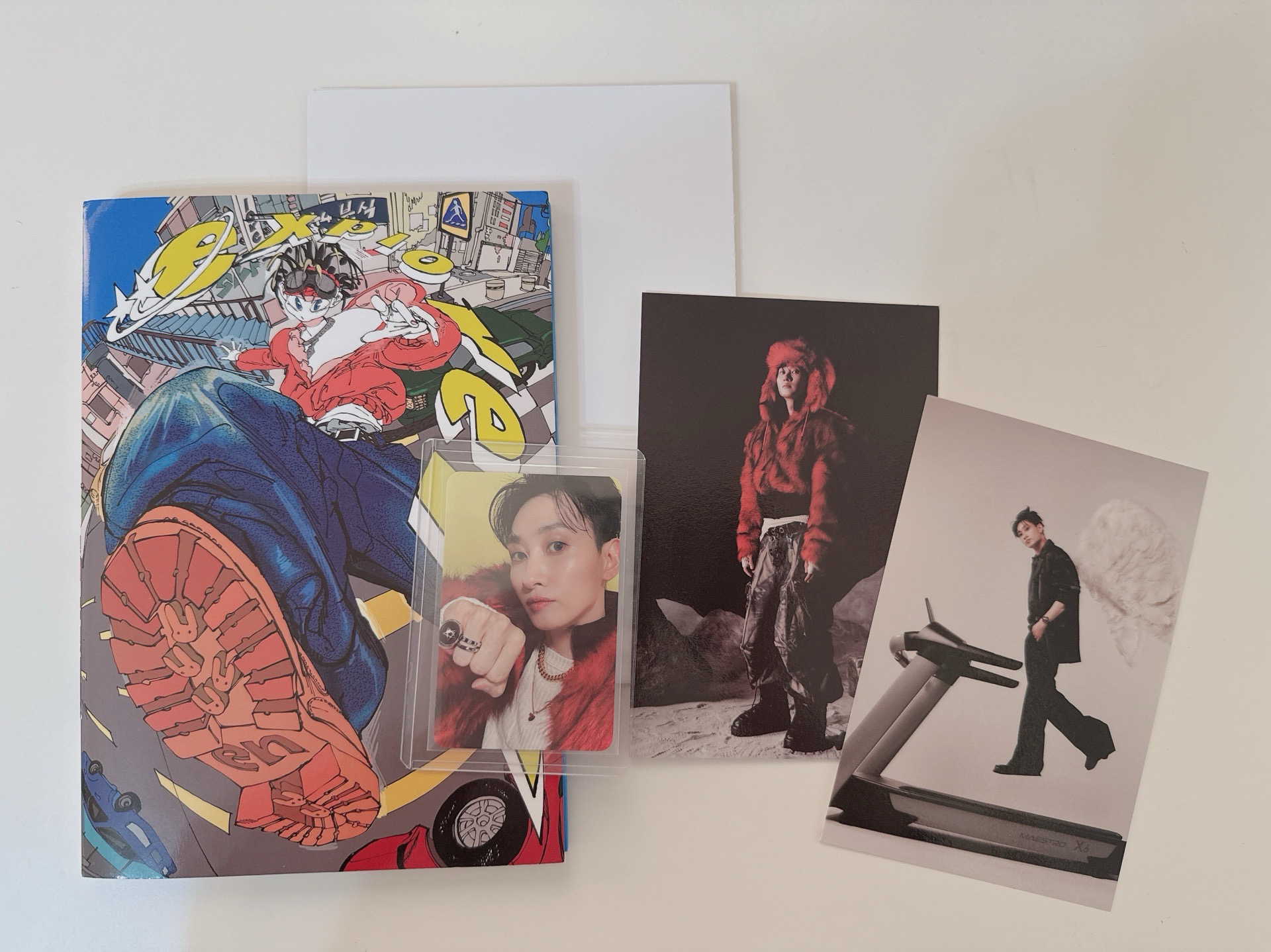 銀赫 EXPLORER 已拆專輯+小卡