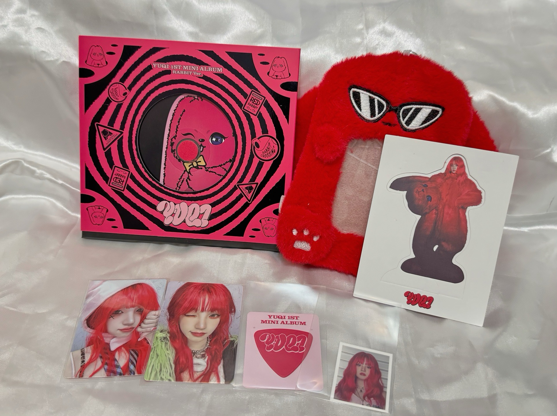 idle* YUQI  solo紅兔版