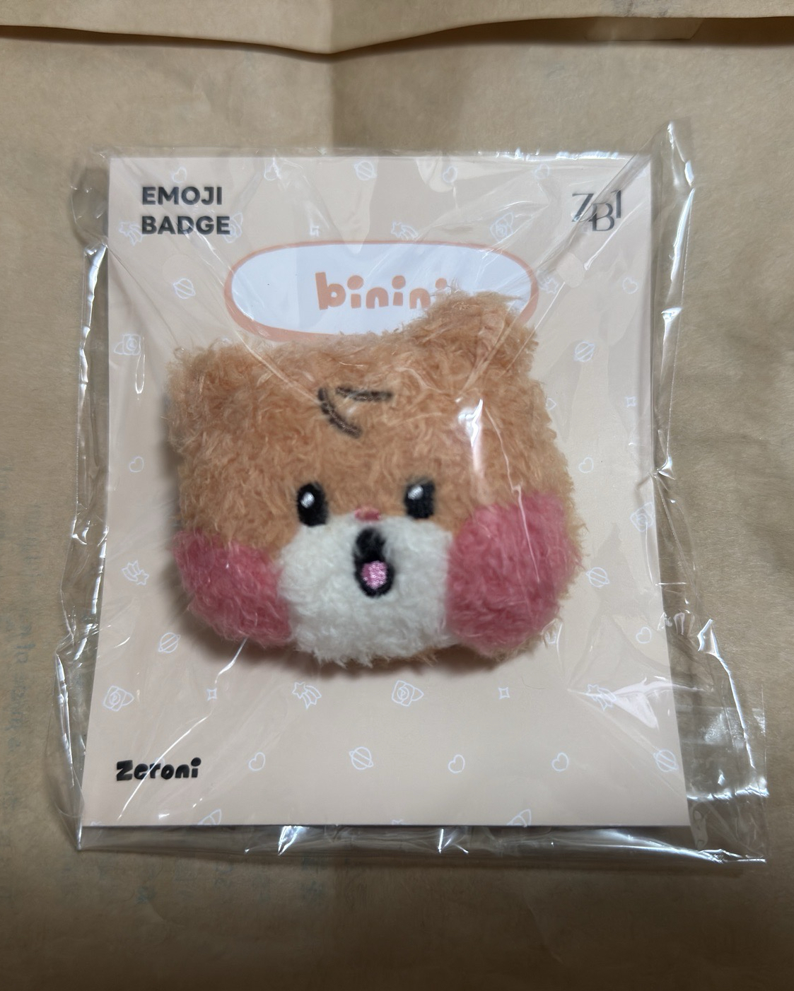 毛絨徽章 彬 binini 