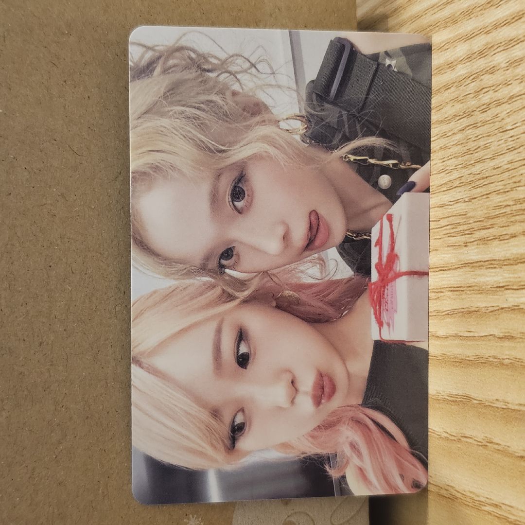 aespa PINK CHRISTMAS 聖誕隨機卡 Giselle&Winter