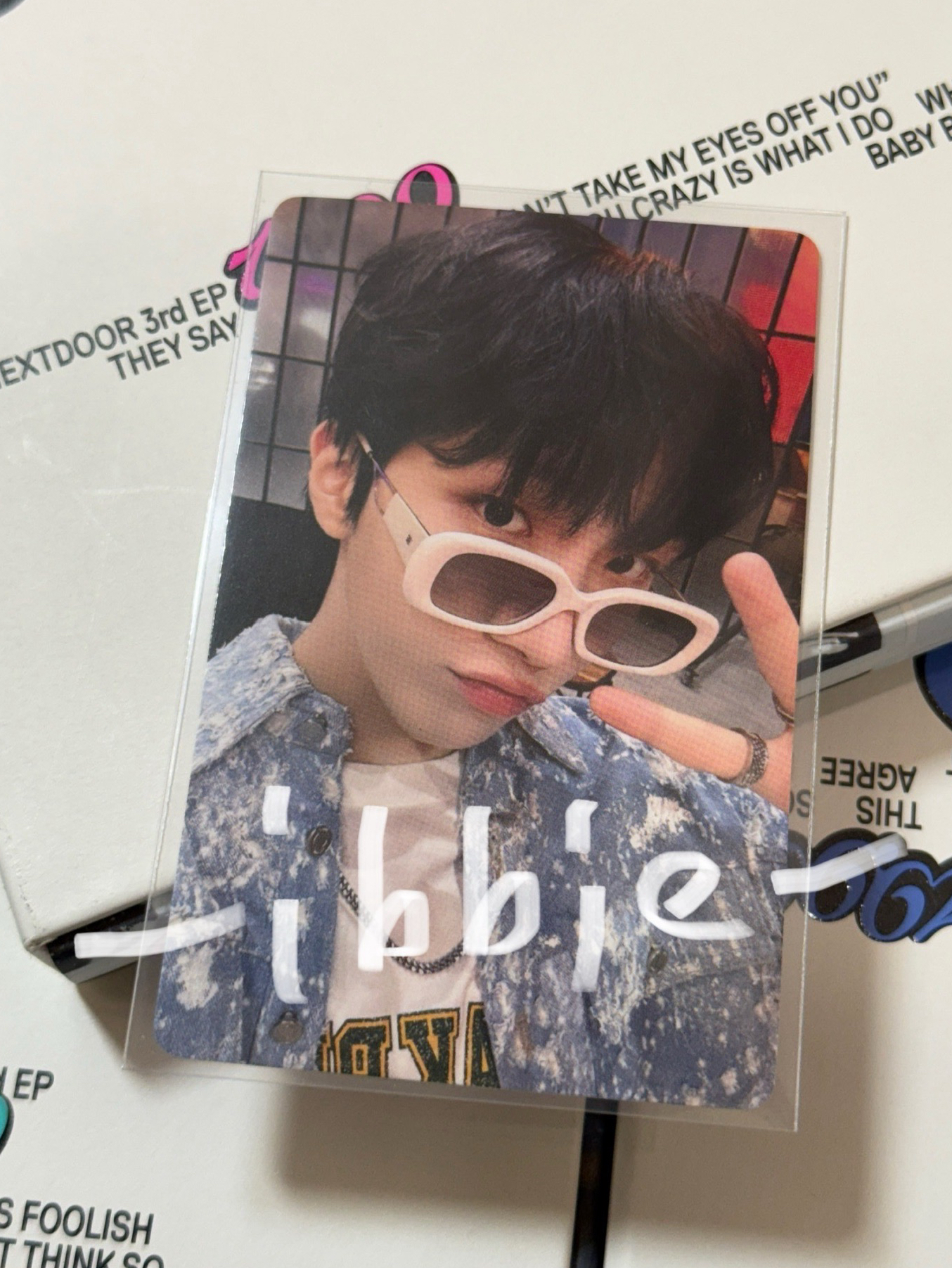 × BOYNEXTDOOR 雲鶴 19.99 一直娛yzy3.0 墨鏡嘟嘴