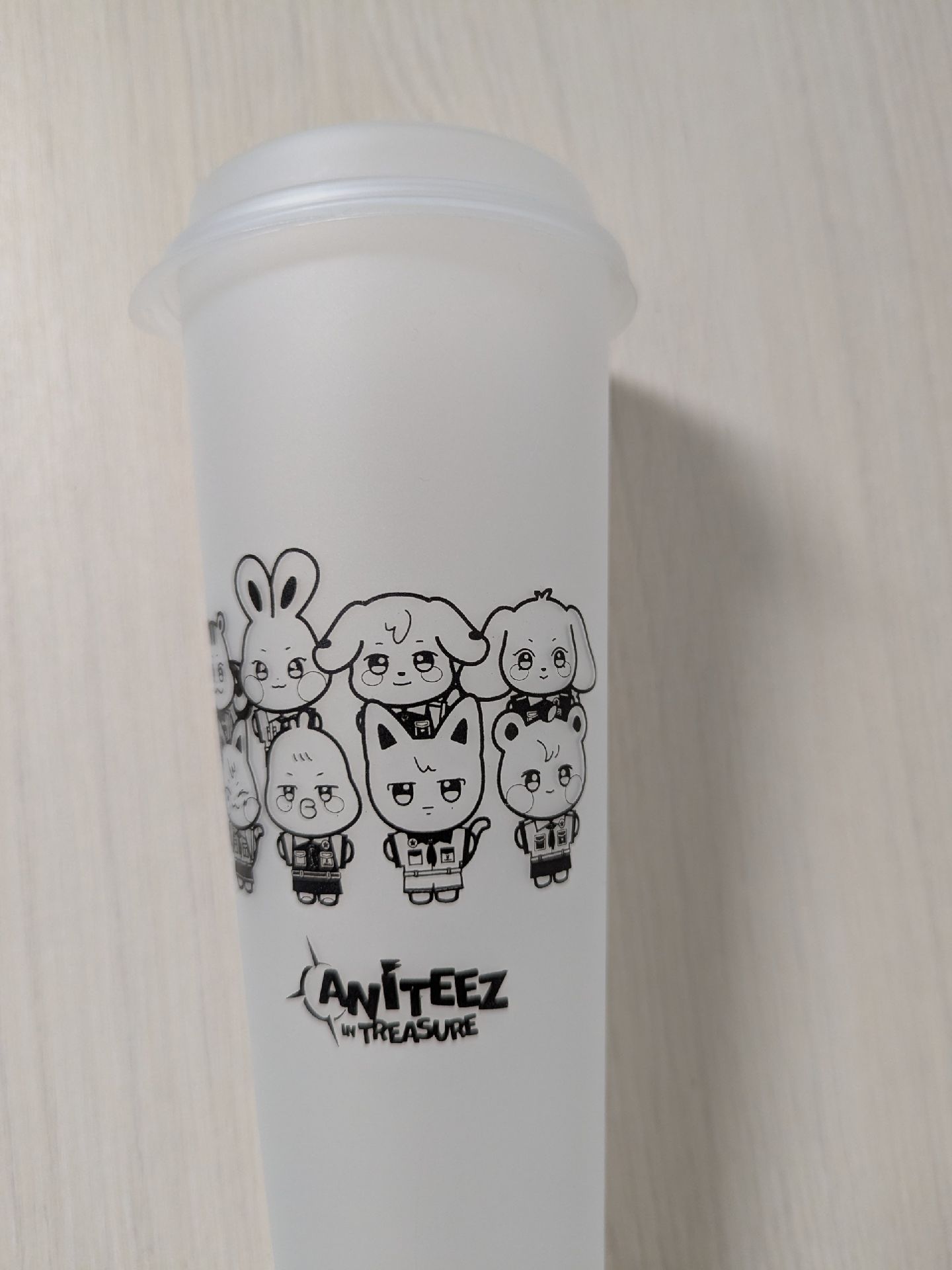 ATEEZ 快閃店水杯