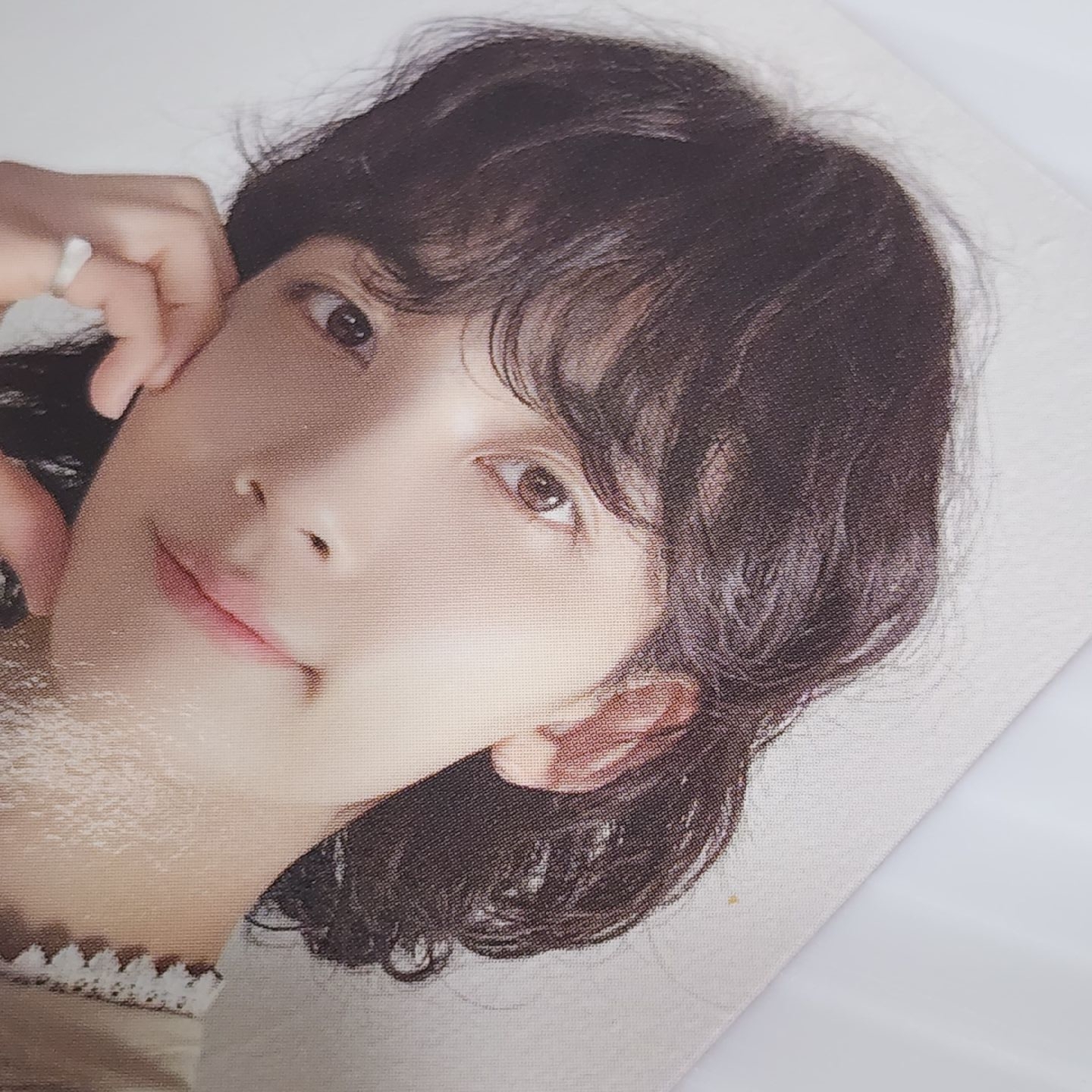 上排左1 背牆點💛