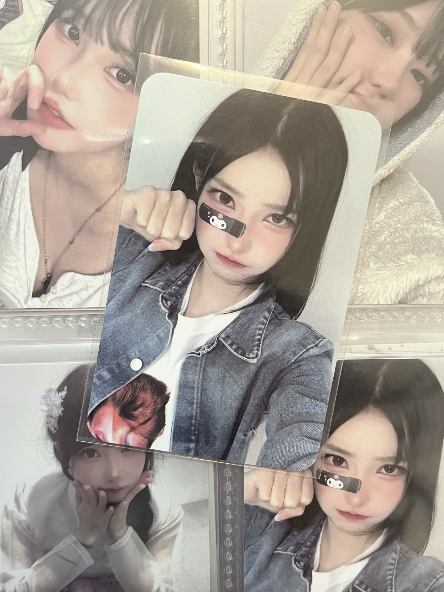 QWER出道創可貼塔