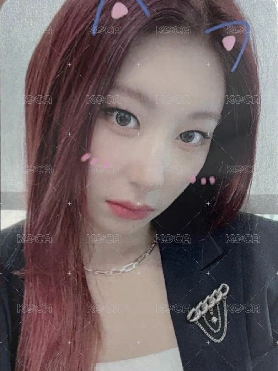 Itzy_李彩領_小貓濾鏡