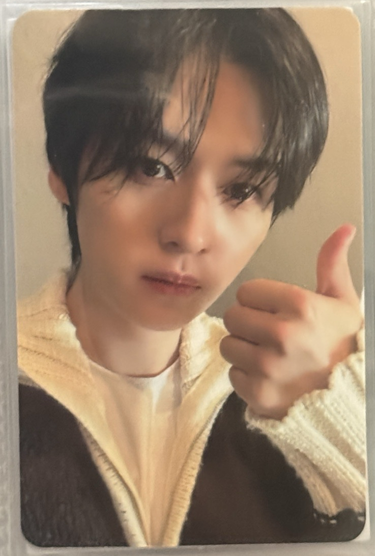 🈴星河簽售卡 旻