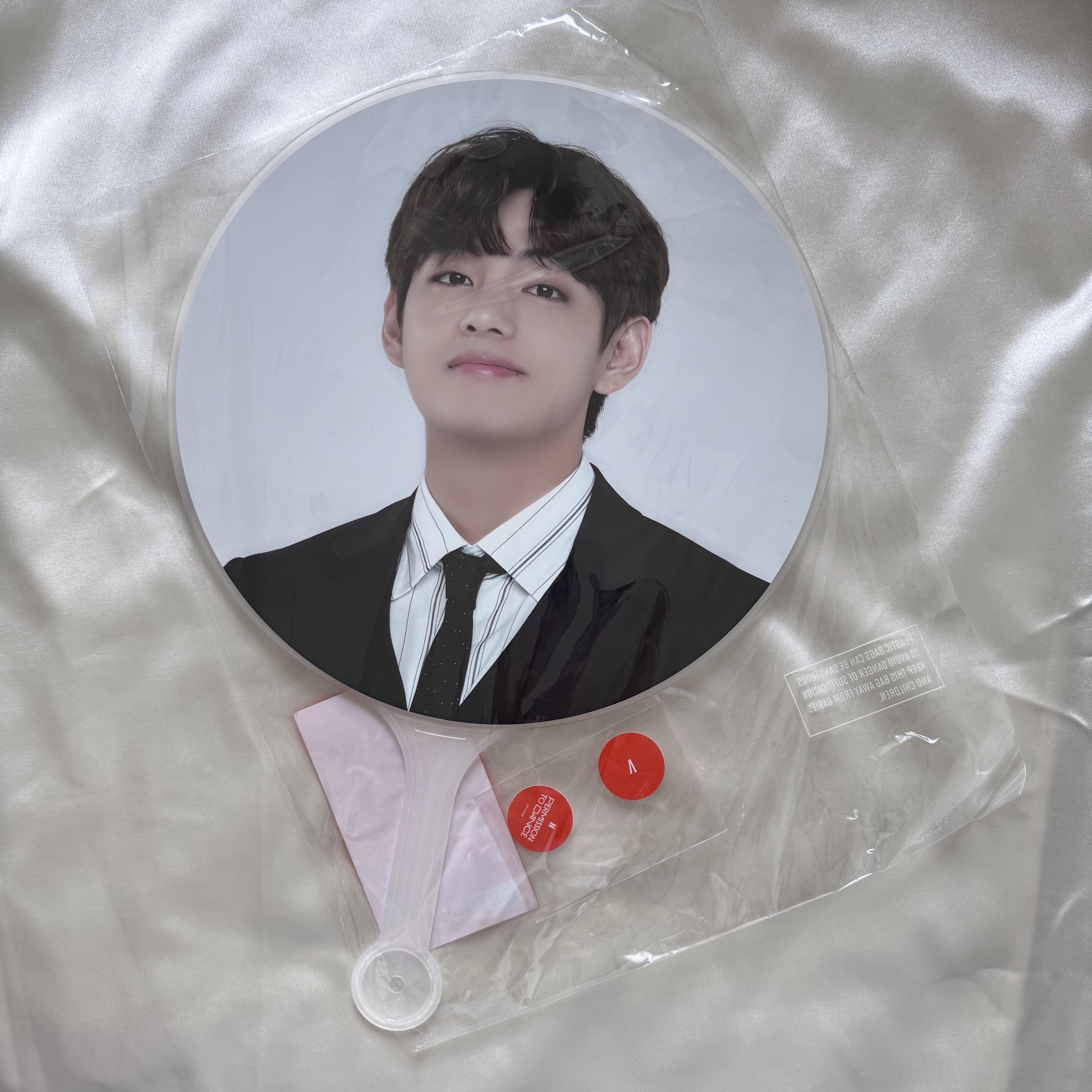 BTS V 金泰亨 permission to dance演唱會場週 大王扇