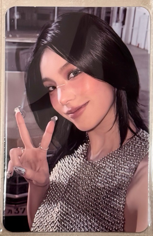 特別版志（左下）