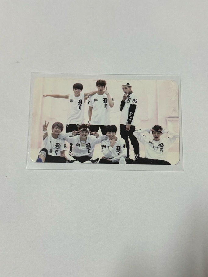 BTS 團卡