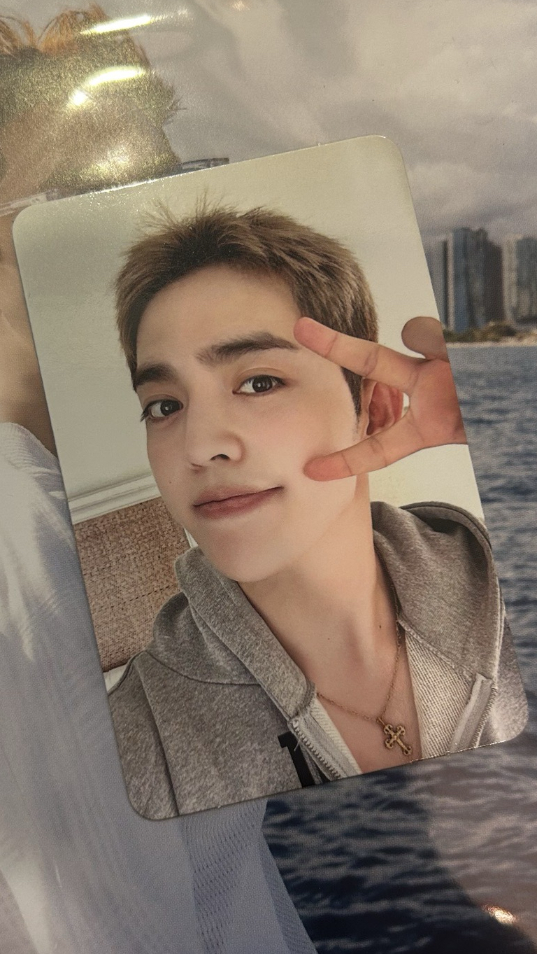 CxM Hype Vibes周邊