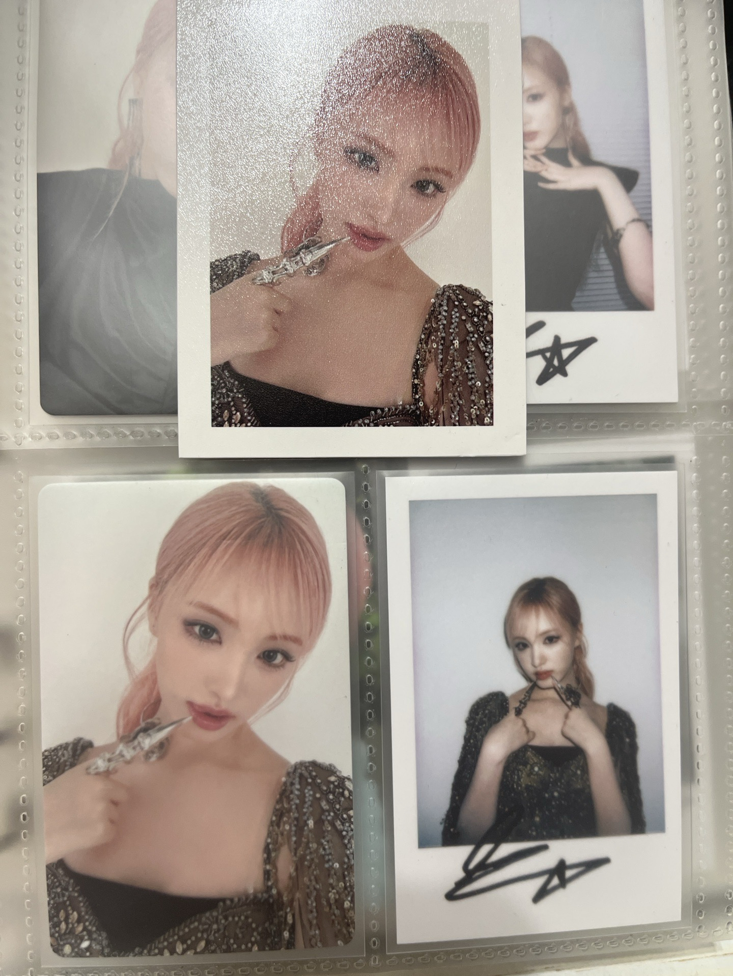 Liz中國首封雜誌小卡