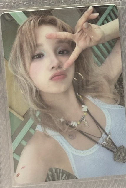 琦lo 1 特別版專卡