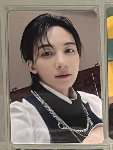 精選專yzy特典卡