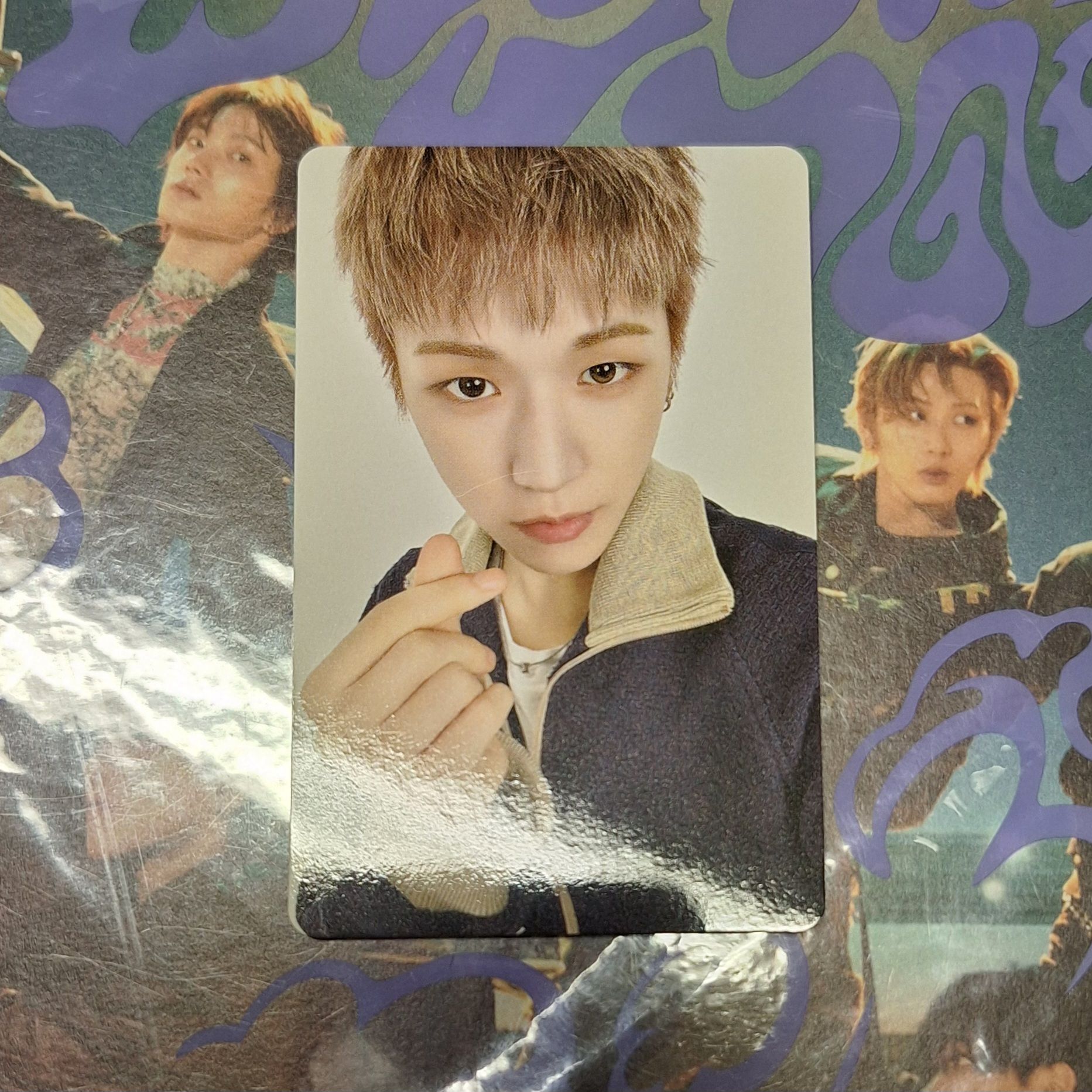 日安球衣卡2 (有廠損)