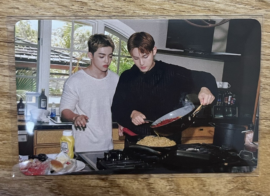 哲奎快閃立牌卡（雙人加奎