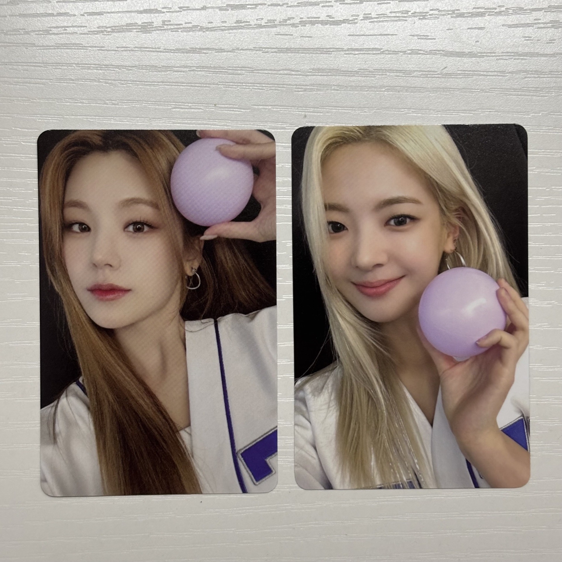 Yeji Lia kmd wm 拿球志粒