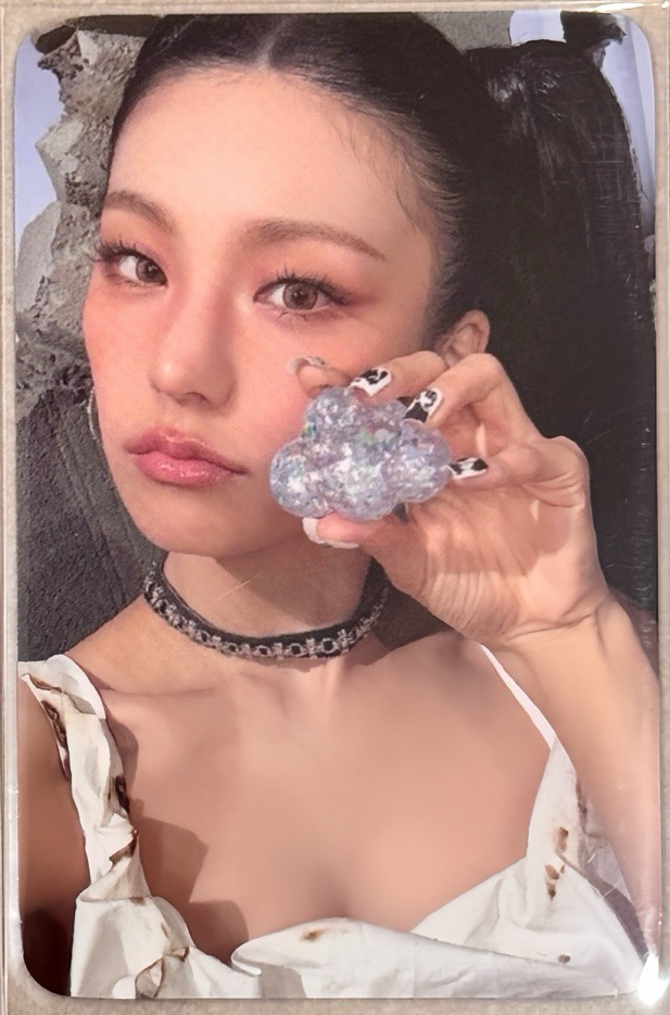 冰塊志（右邊）