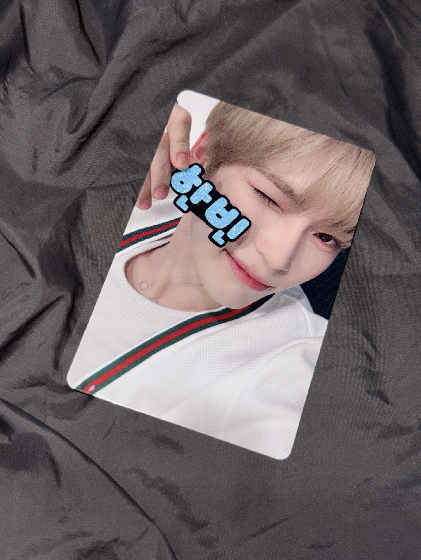 需綁3張特典/雅加達簽售